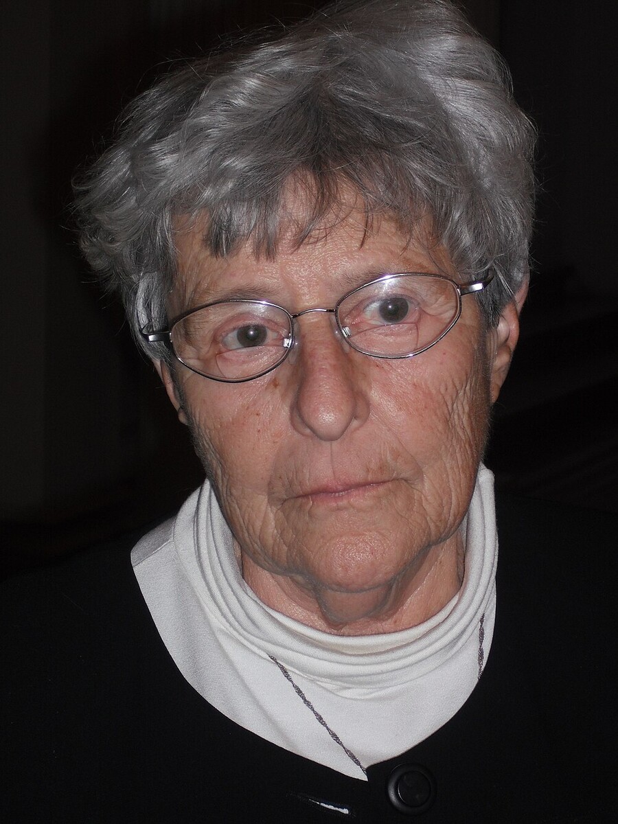 Zsuzsa Ferge
